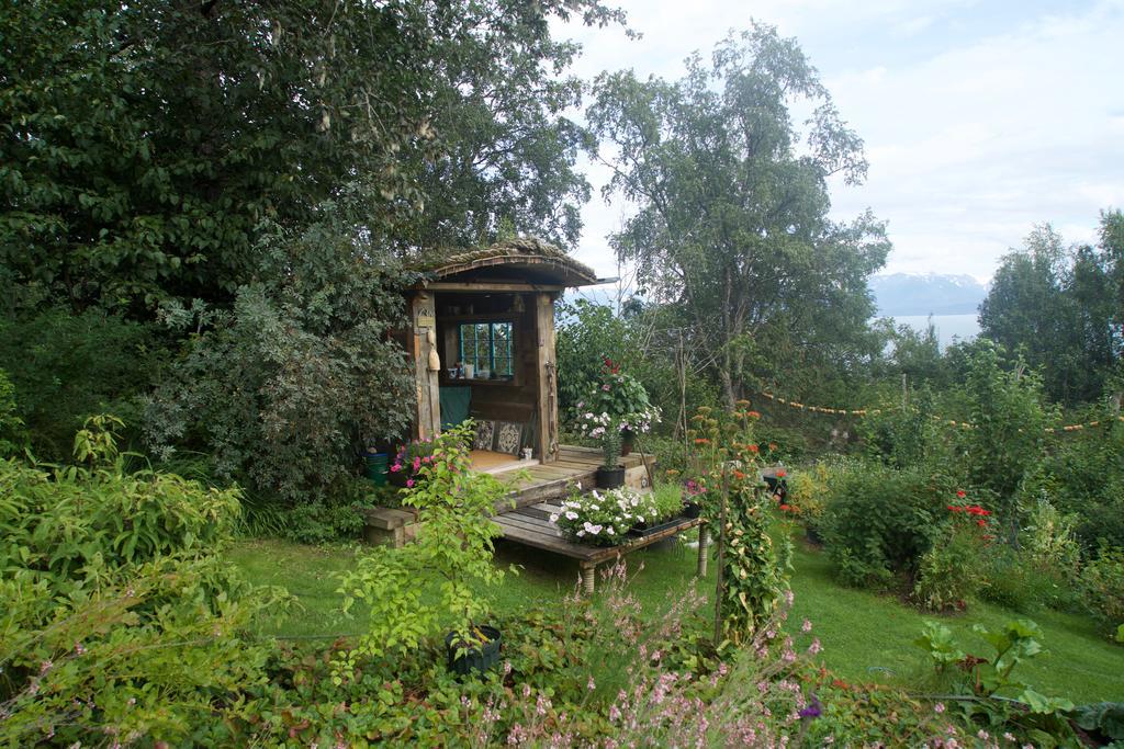 Brigitte'S Bavarian Bed Und Breakfast Millers Landing Exterior foto