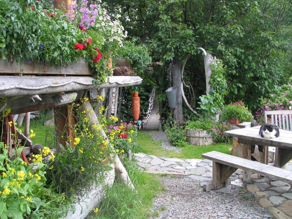 Brigitte'S Bavarian Bed Und Breakfast Millers Landing Zimmer foto