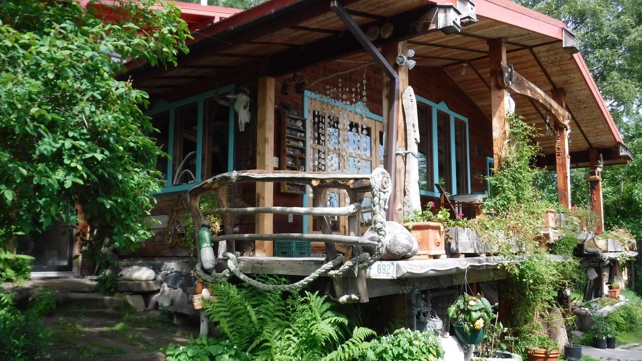 Brigitte'S Bavarian Bed Und Breakfast Millers Landing Exterior foto